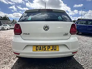 Used 2015 Volkswagen Polo Se Design White - Interior and Exterior details 11