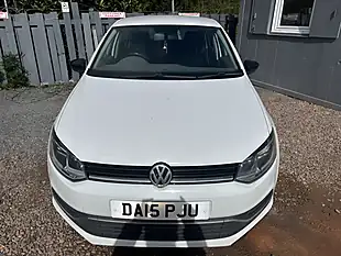 Used 2015 Volkswagen Polo Se Design White - Interior and Exterior details 4