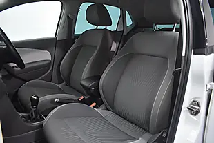 Used 2015 Volkswagen Polo Se Design White - Interior and Exterior details 10