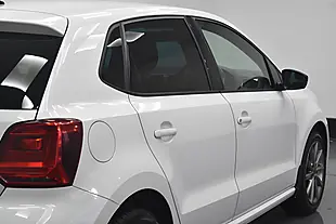 Used 2015 Volkswagen Polo Se Design White - Interior and Exterior details 16