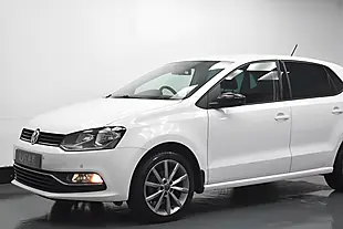 Used 2015 Volkswagen Polo Se Design White - Interior and Exterior details 3
