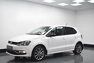 Used 2015 Volkswagen Polo Se Design White - Interior and Exterior details 5