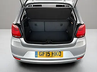 Used 2015 Volkswagen Polo Se Edition Silver - Interior and Exterior details 5