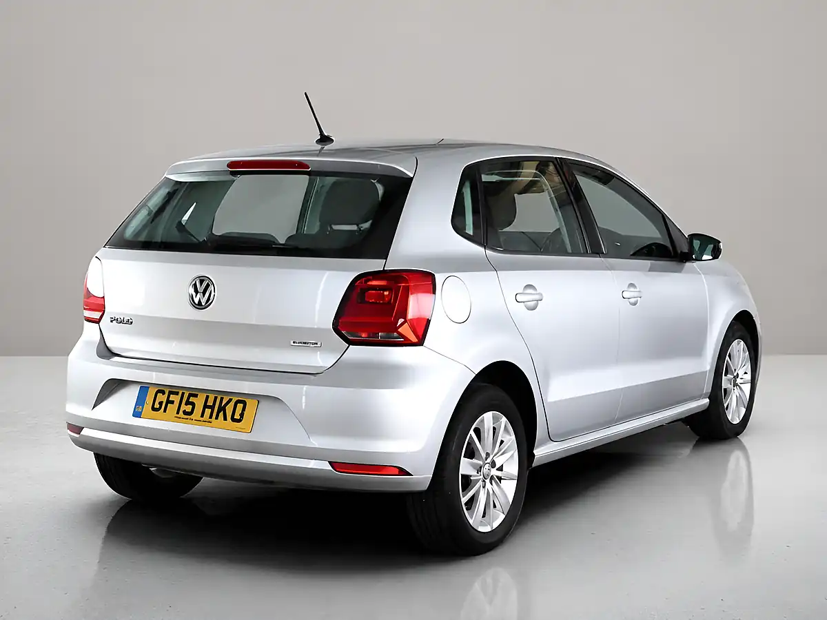 Used 2015 Volkswagen Polo Se Edition Silver - Interior and Exterior details 6