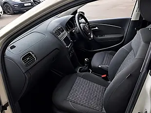 Used 2015 Volkswagen Polo Se Edition White - Interior and Exterior details 8