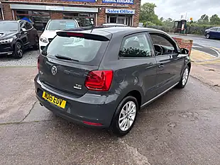 Used 2015 Volkswagen Polo Se Grey - Interior and Exterior details 13