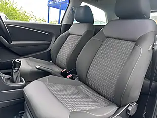 Used 2015 Volkswagen Polo Se Grey - Interior and Exterior details 17