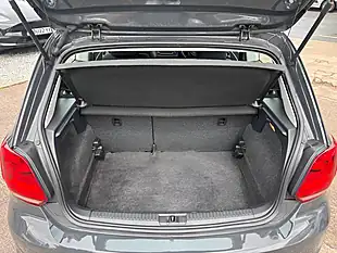 Used 2015 Volkswagen Polo Se Grey - Interior and Exterior details 18