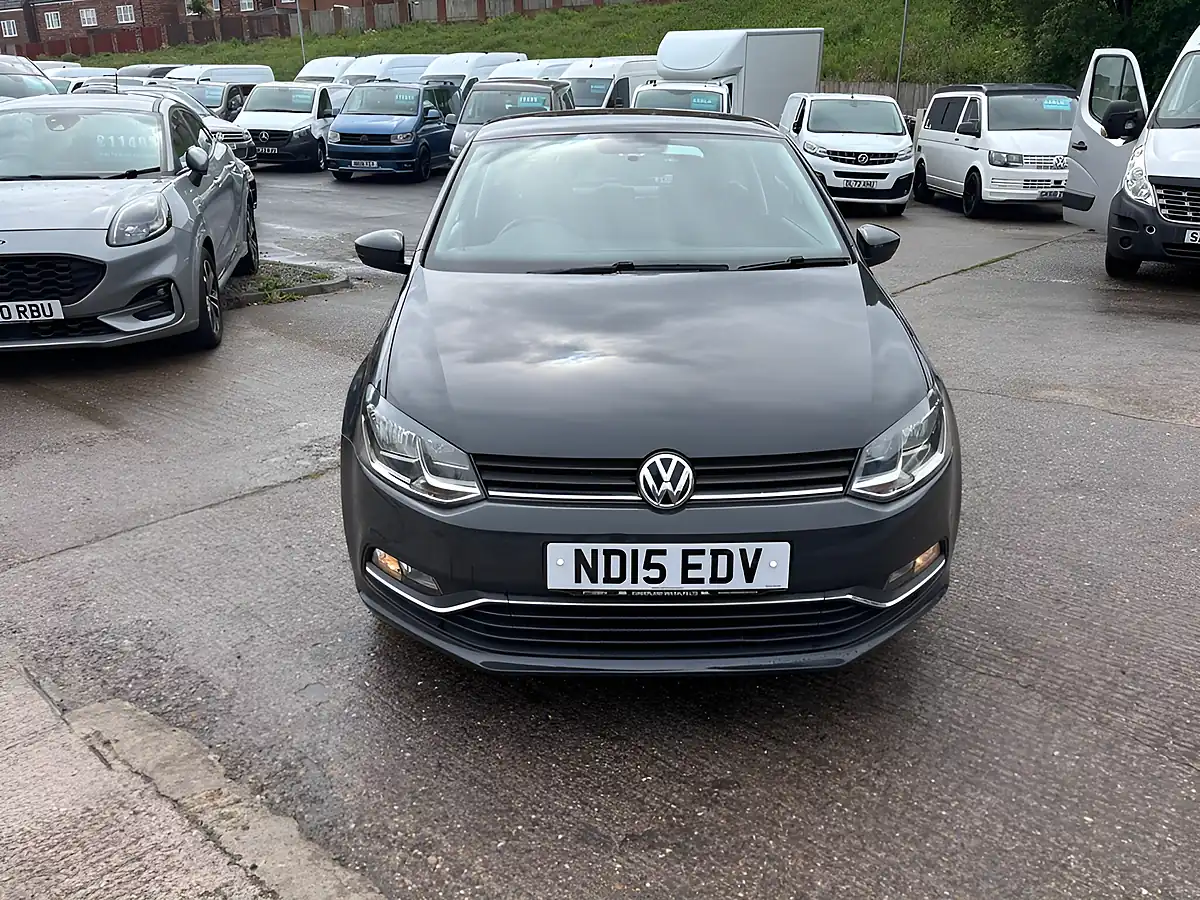 Used 2015 Volkswagen Polo Se Grey - Interior and Exterior details 4