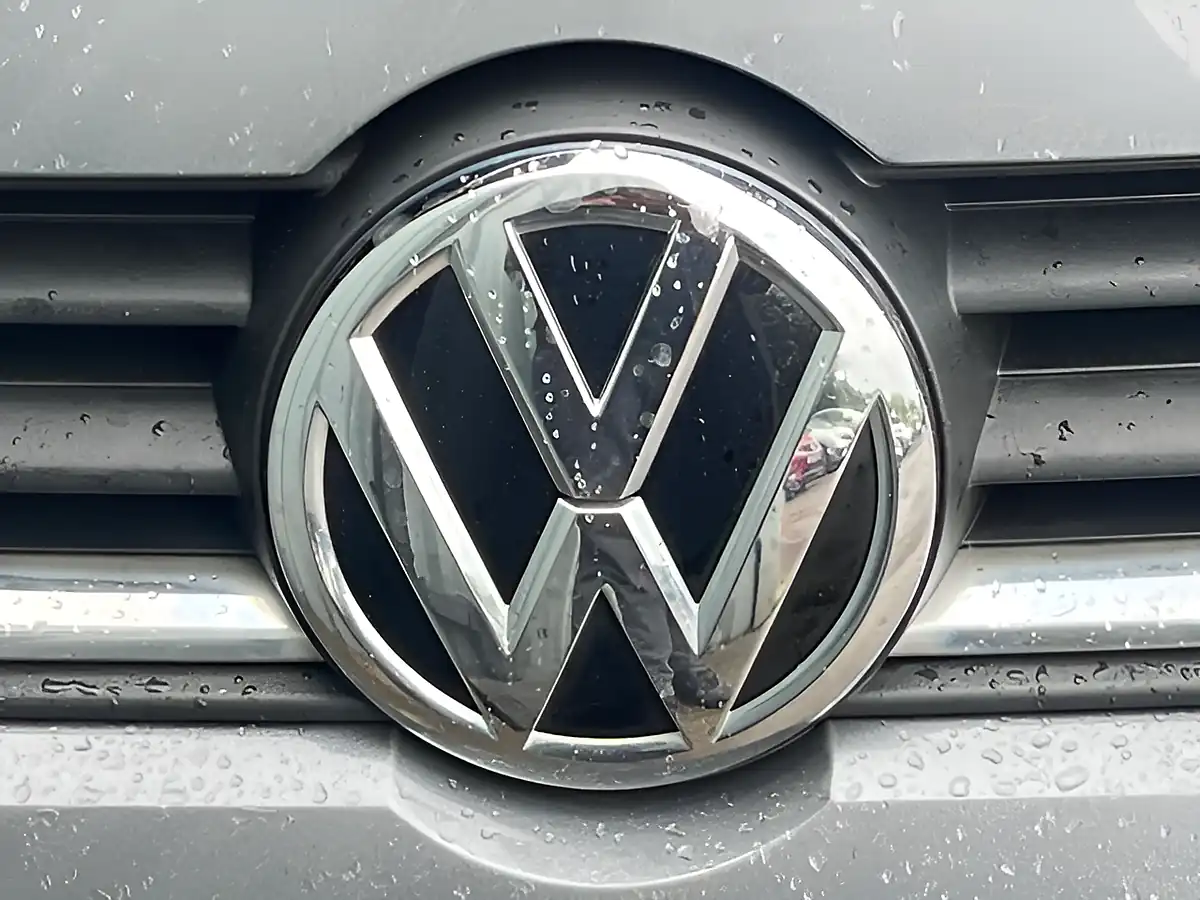 Used 2015 Volkswagen Polo Se Grey - Interior and Exterior details 14