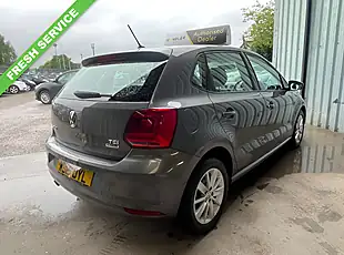 Used 2015 Volkswagen Polo Se Grey - Interior and Exterior details 3
