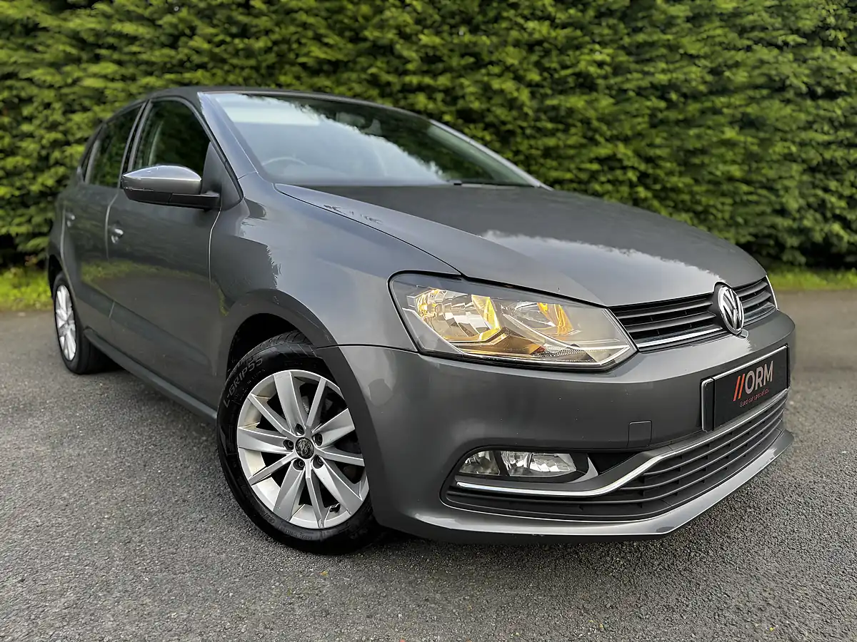 Used 2015 Volkswagen Polo Se Grey - Interior and Exterior details 6