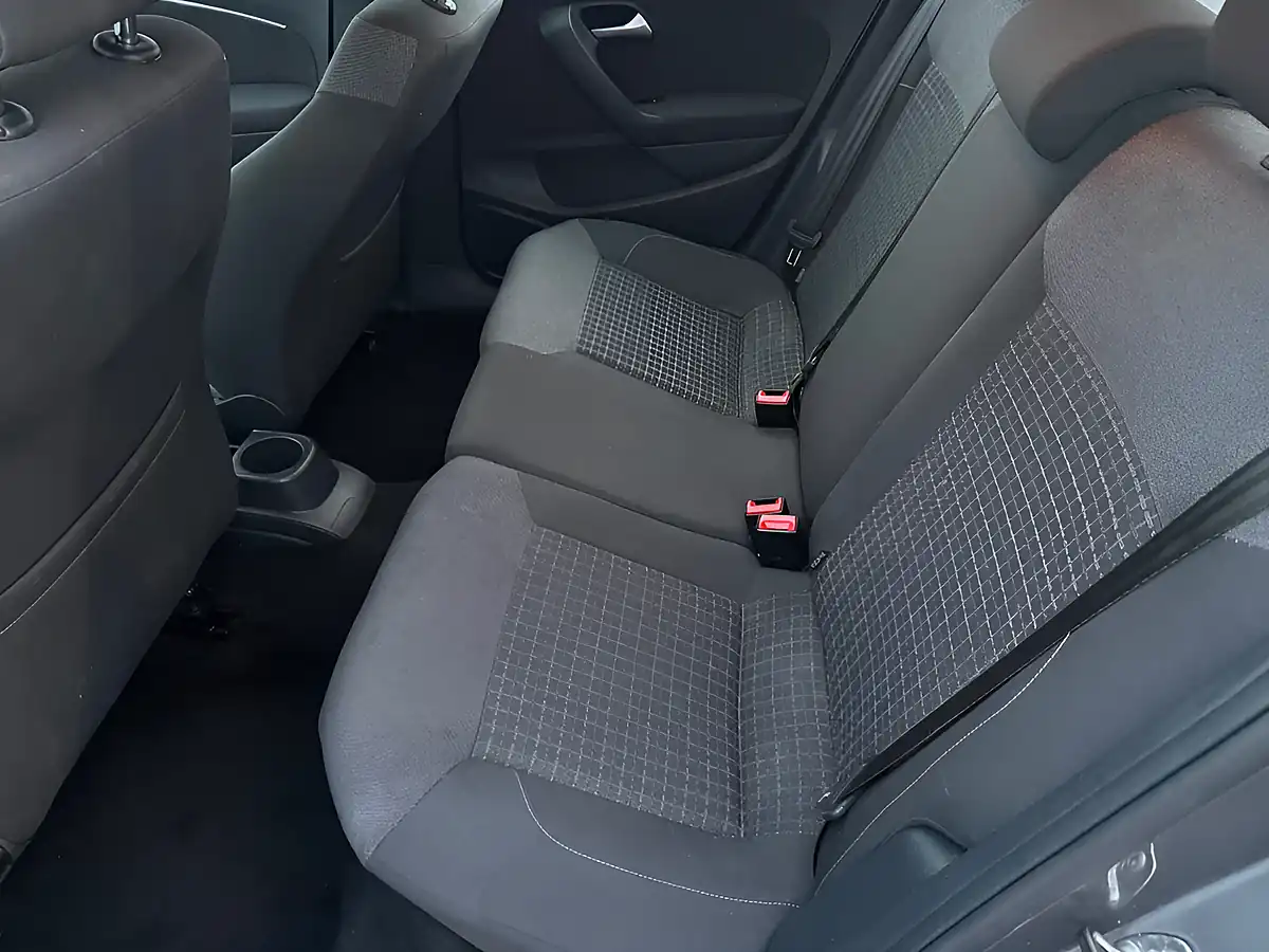 Used 2015 Volkswagen Polo Se Grey - Interior and Exterior details 11