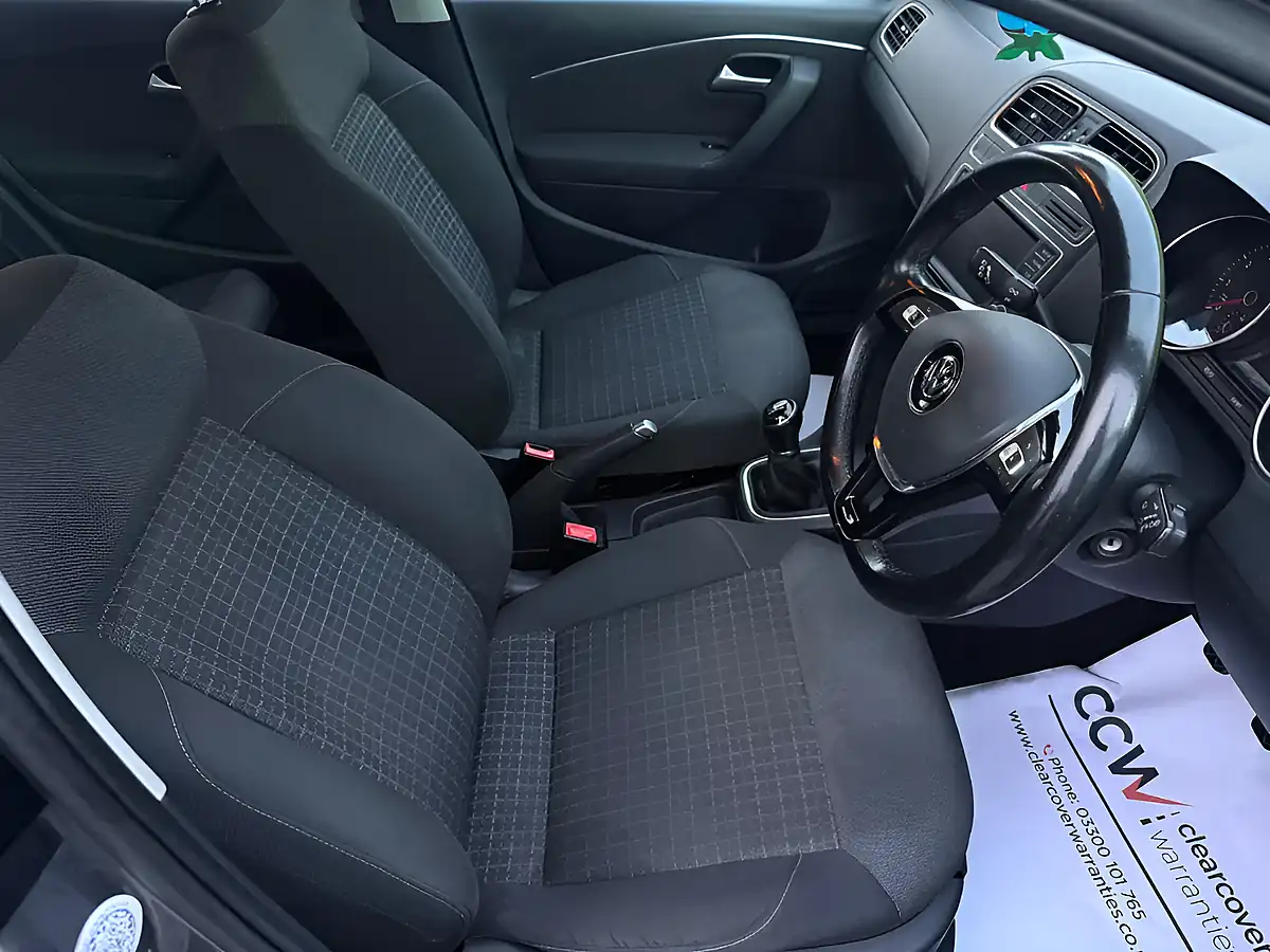 Used 2015 Volkswagen Polo Se Grey - Interior and Exterior details 12