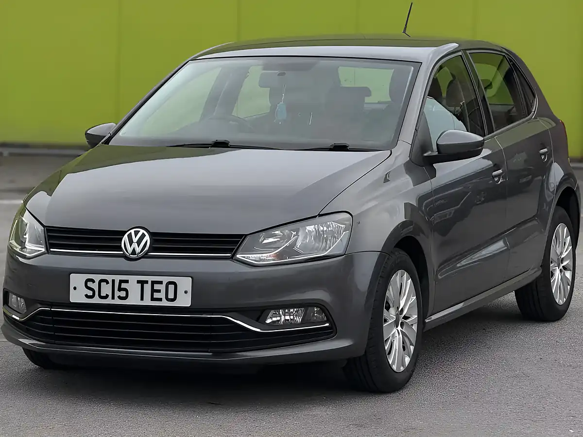 Used 2015 Volkswagen Polo Se Grey - Interior and Exterior details 2