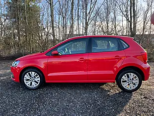 Used 2015 Volkswagen Polo Se Red - Interior and Exterior details 6