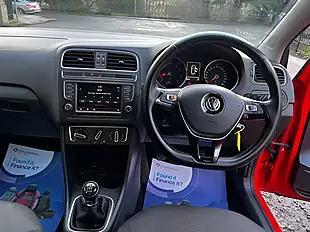Used 2015 Volkswagen Polo Se Red - Interior and Exterior details 12