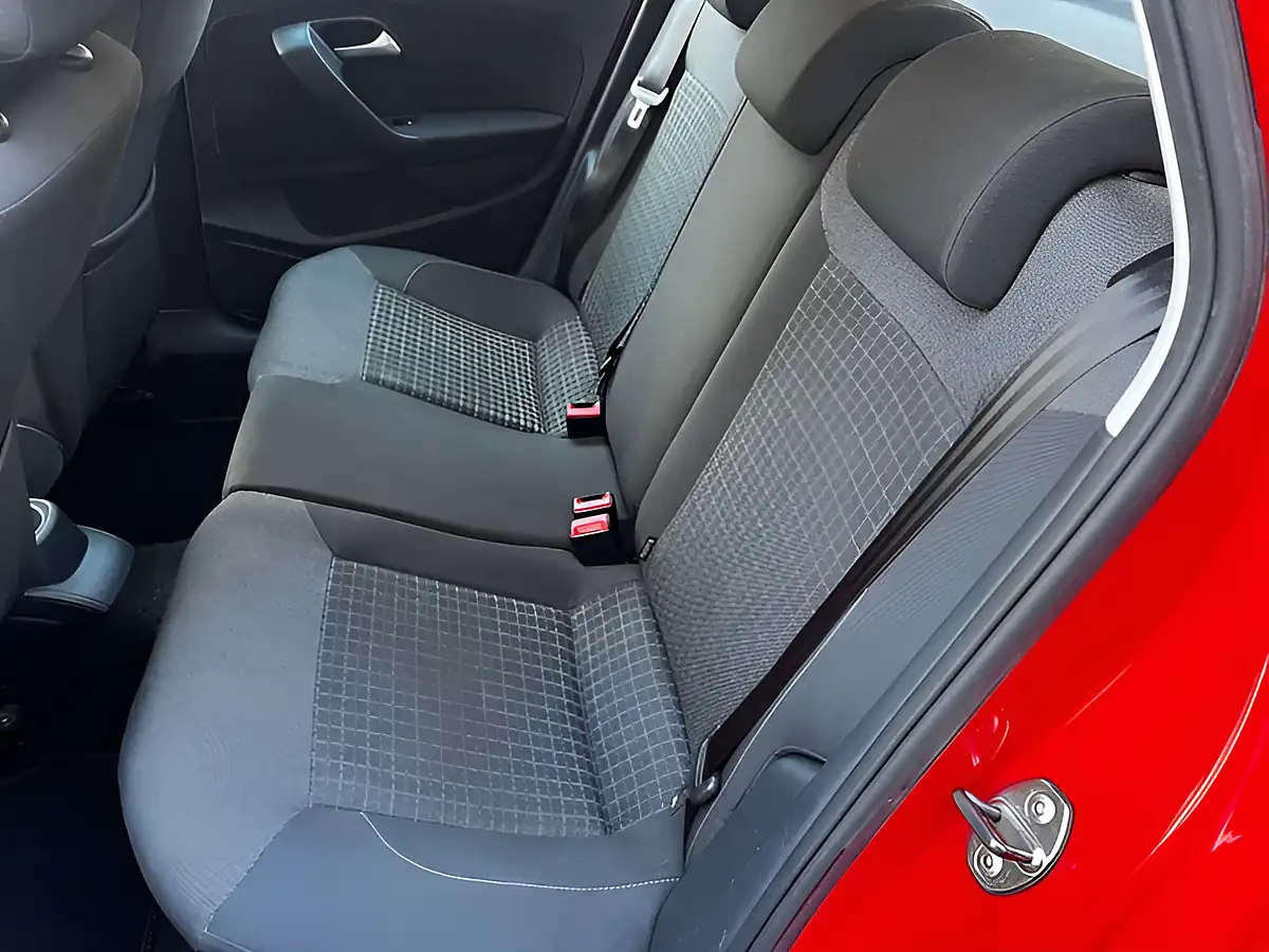 Used 2015 Volkswagen Polo Se Red - Interior and Exterior details 14