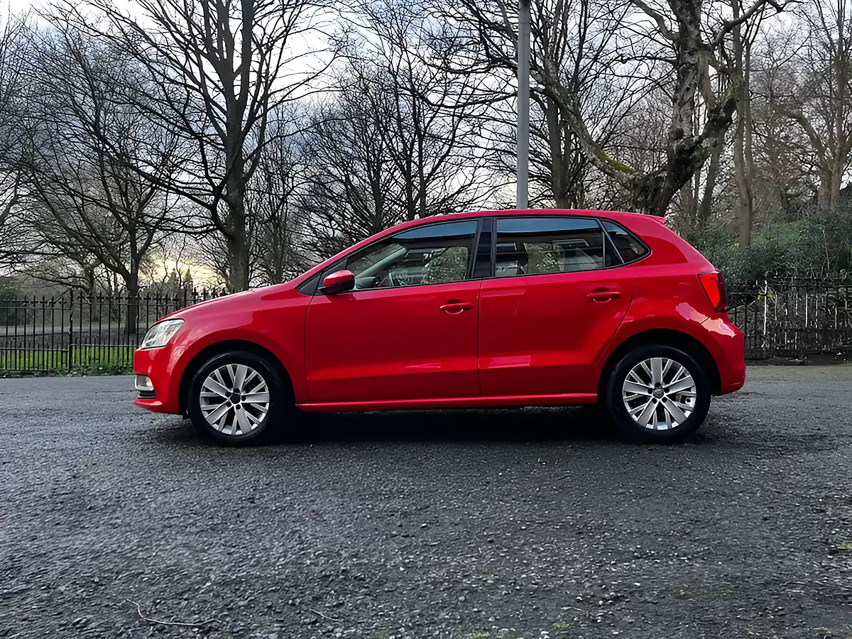 Used 2015 Volkswagen Polo Se Red - Interior and Exterior details 2