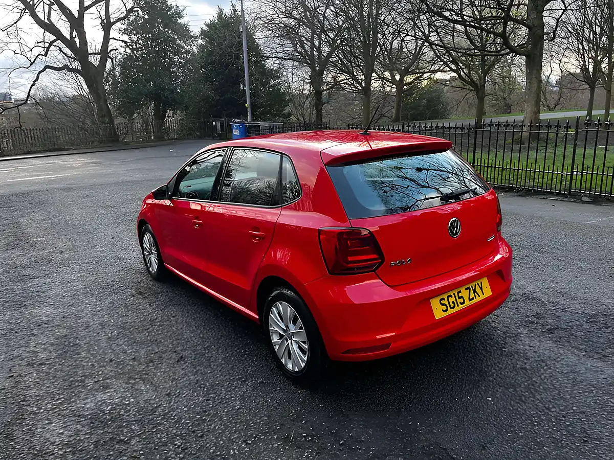 Used 2015 Volkswagen Polo Se Red - Interior and Exterior details 3