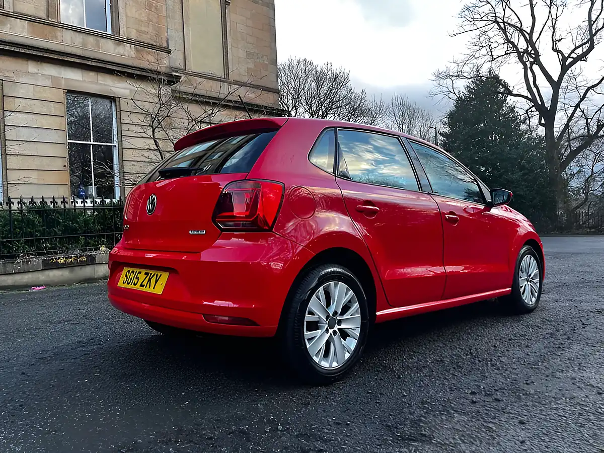 Used 2015 Volkswagen Polo Se Red - Interior and Exterior details 7