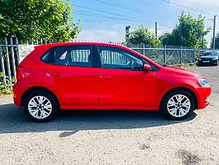 Used 2015 Volkswagen Polo Se Red - Interior and Exterior details 10