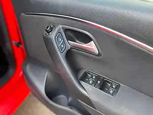 Used 2015 Volkswagen Polo Se Red - Interior and Exterior details 15