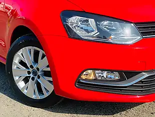 Used 2015 Volkswagen Polo Se Red - Interior and Exterior details 4