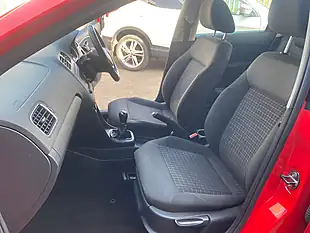 Used 2015 Volkswagen Polo Se Red - Interior and Exterior details 7