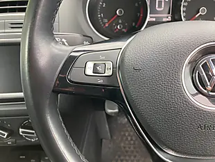 Used 2015 Volkswagen Polo Se Red - Interior and Exterior details 16