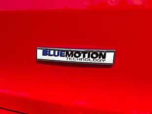 Used 2015 Volkswagen Polo Se Red - Interior and Exterior details 19