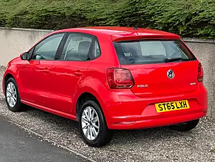 Used 2015 Volkswagen Polo Se Red - Interior and Exterior details 5