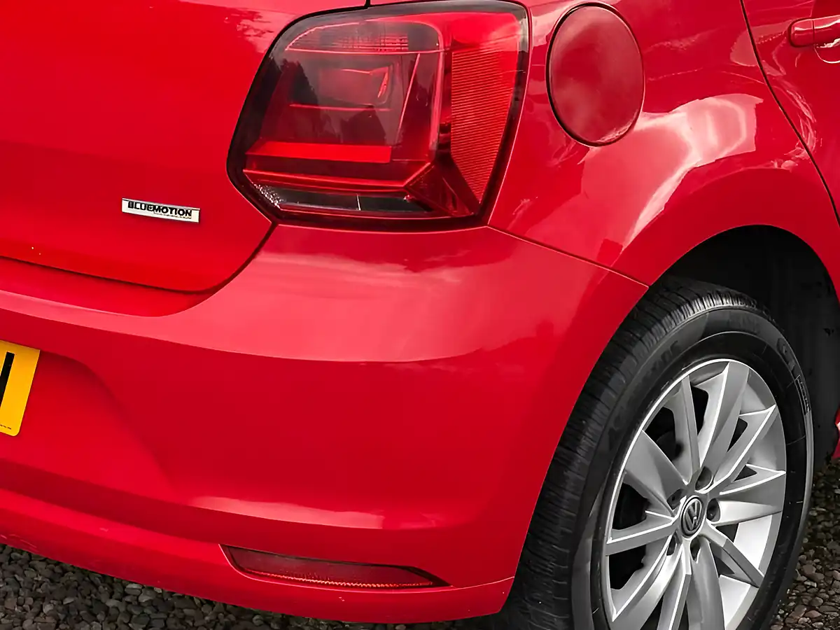 Used 2015 Volkswagen Polo Se Red - Interior and Exterior details 8