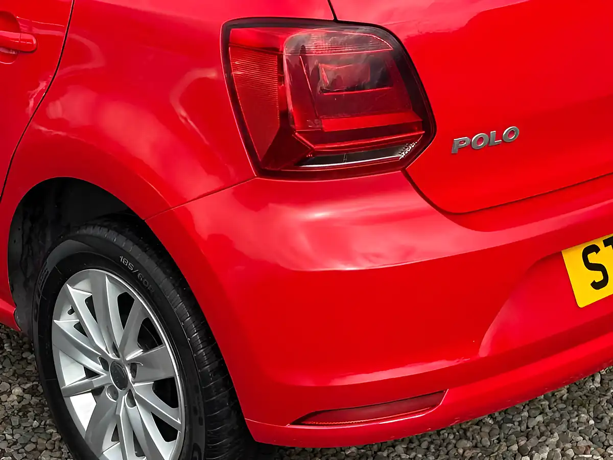 Used 2015 Volkswagen Polo Se Red - Interior and Exterior details 9