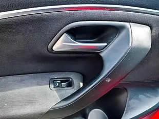 Used 2015 Volkswagen Polo Se Red - Interior and Exterior details 11