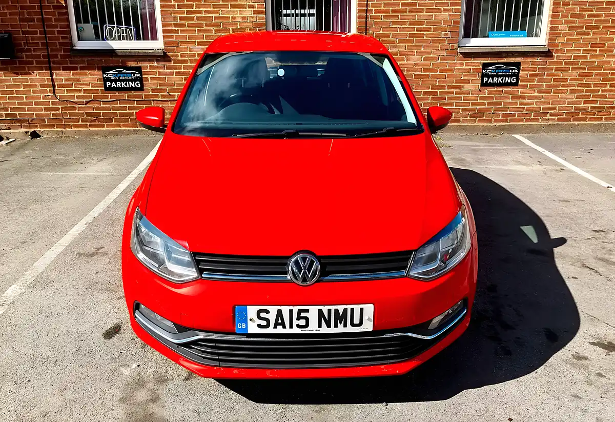 Used 2015 Volkswagen Polo Se Red - Interior and Exterior details 18