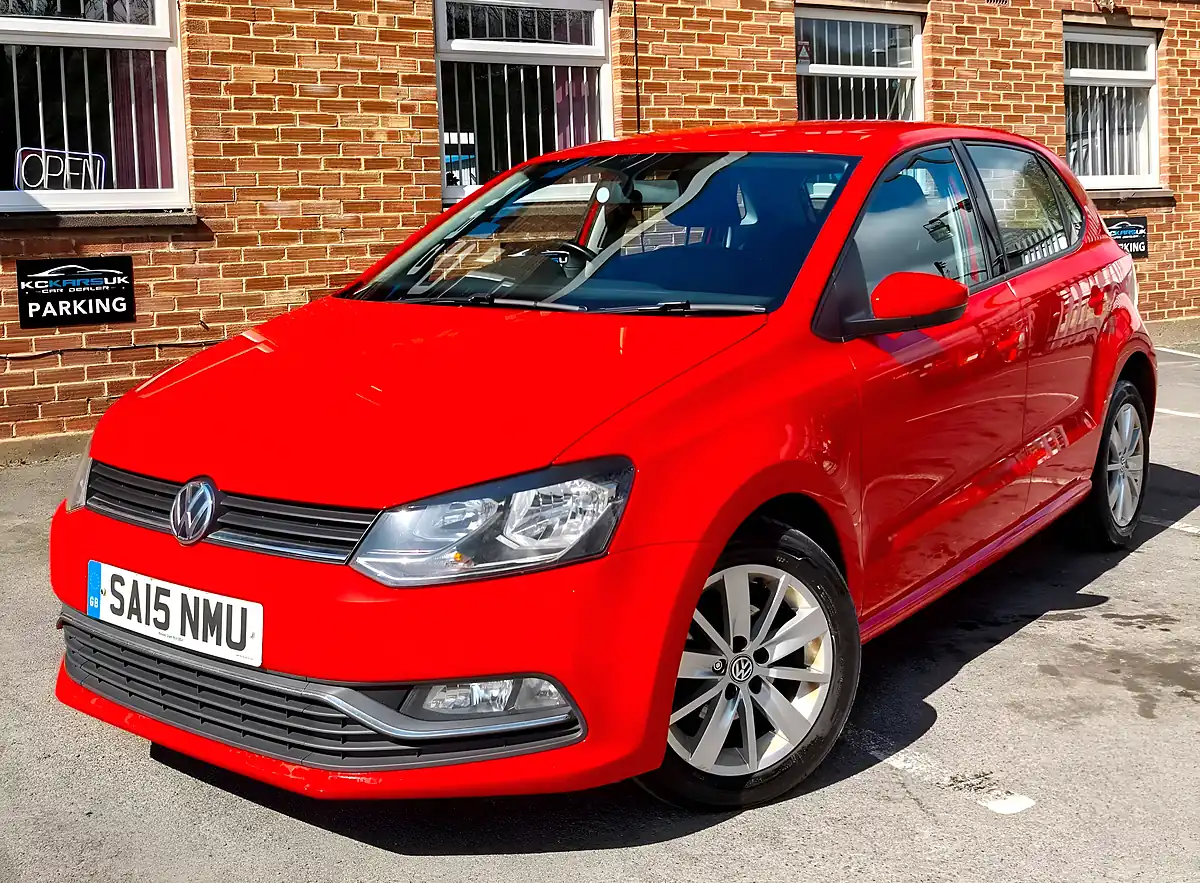 Used 2015 Volkswagen Polo Se Red - Interior and Exterior details 2