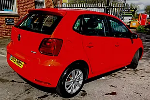 Used 2015 Volkswagen Polo Se Red - Interior and Exterior details 4