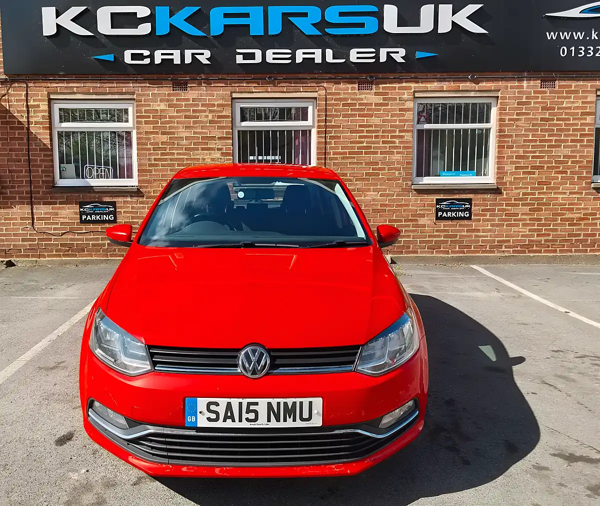 Used 2015 Volkswagen Polo Se Red - Interior and Exterior details 7