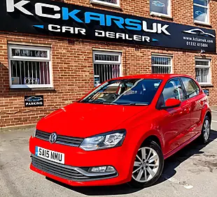 Used 2015 Volkswagen Polo Se Red - Interior and Exterior details 9