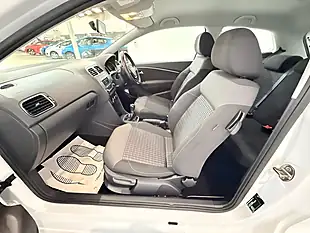 Used 2015 Volkswagen Polo Se White - Interior and Exterior details 13
