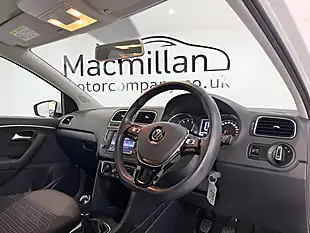Used 2015 Volkswagen Polo Se White - Interior and Exterior details 17