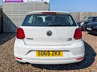 Used 2015 Volkswagen Polo Se White - Interior and Exterior details 10
