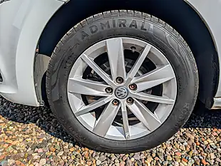 Used 2015 Volkswagen Polo Se White - Interior and Exterior details 16
