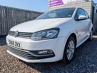 Used 2015 Volkswagen Polo Se White - Interior and Exterior details 7