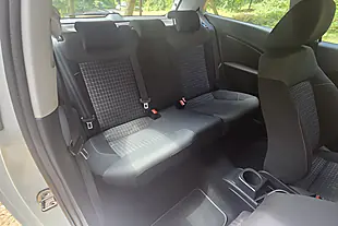 Used 2015 Volkswagen Polo Se White - Interior and Exterior details 14