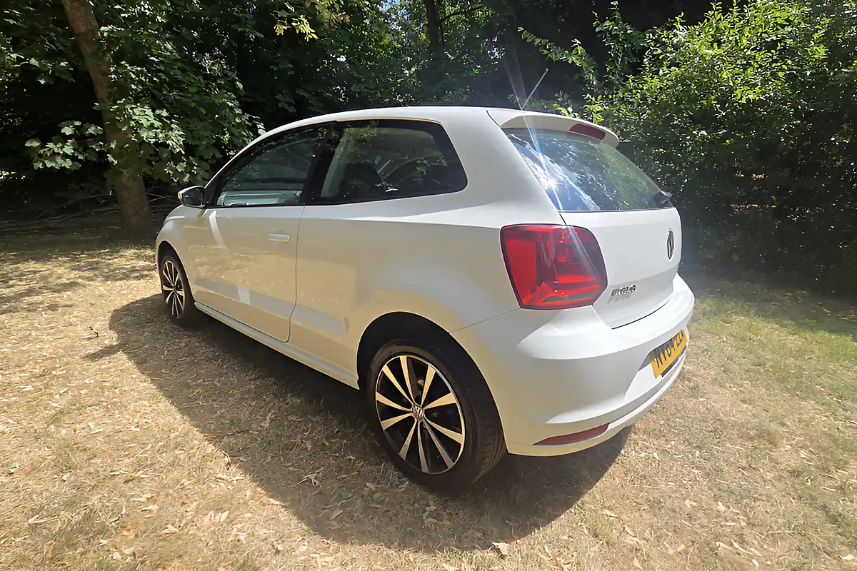 Used 2015 Volkswagen Polo Se White - Interior and Exterior details 4