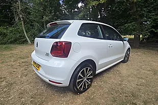 Used 2015 Volkswagen Polo Se White - Interior and Exterior details 6