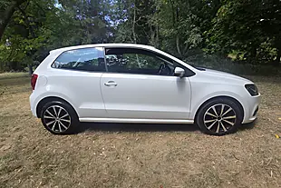 Used 2015 Volkswagen Polo Se White - Interior and Exterior details 7