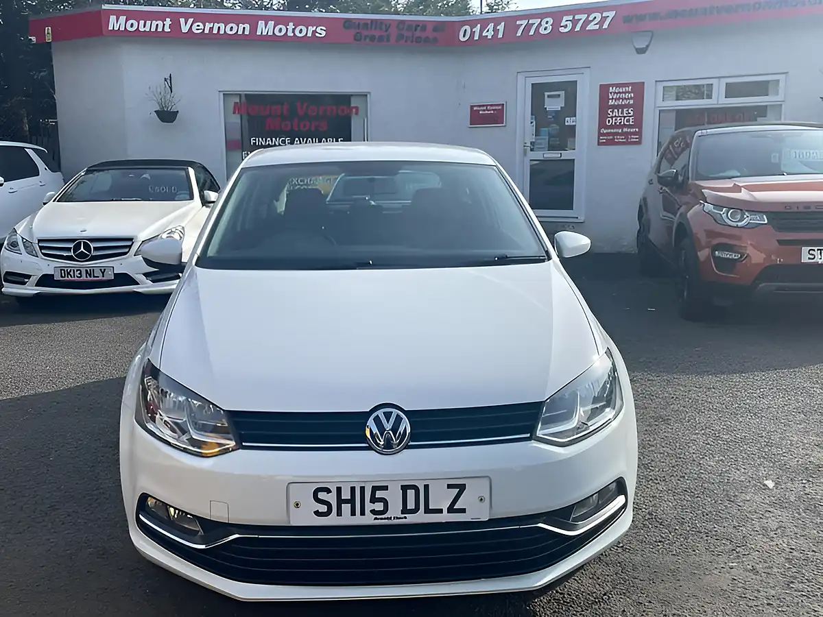 Used 2015 Volkswagen Polo Se White - Interior and Exterior details 11